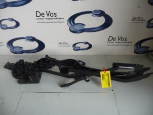 Gebruikte Diversen Peugeot 308 CC (4B) 1.6 16V GTI Prijs € 200,00 Margeregeling aangeboden door De Vos Onderdelen