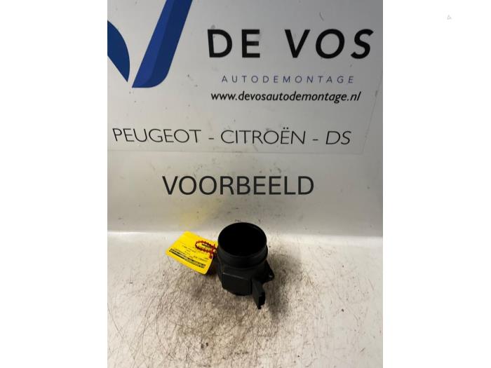 Gebruikte Luchthoeveelheidsmeter Citroen C8 (EA/EB) 2.0 HDi 16V Prijs € 55,00 Margeregeling aangeboden door De Vos Onderdelen