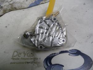 Gebruikte Vacuumpomp Rembekrachtiging Citroen C-Crosser Prijs € 90,00 Margeregeling aangeboden door De Vos Onderdelen