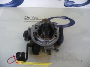 Gebruikte Injectiehuis Peugeot 205 II (20A/C) 1.6 XS,XT,GT Autom. Prijs € 100,00 Margeregeling aangeboden door De Vos Onderdelen