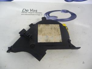 Gebruikte Distributiedeksel Peugeot 307 Prijs € 15,00 Margeregeling aangeboden door De Vos Onderdelen