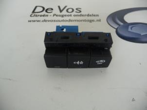 Gebruikte Schakelaar Citroen DS4 (NX) 1.6 e-HDi 16V 115 Prijs € 15,00 Margeregeling aangeboden door De Vos Autodemontagebedrijf