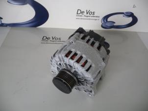 Gebruikte Dynamo Citroen DS4 (NX) 1.6 e-HDi 16V 115 Prijs € 100,00 Margeregeling aangeboden door De Vos Onderdelen