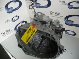 Gebruikte Versnellingsbak Citroen DS3 Cabrio (SB) 1.6 16V VTS THP Prijs € 850,00 Margeregeling aangeboden door De Vos Autodemontagebedrijf