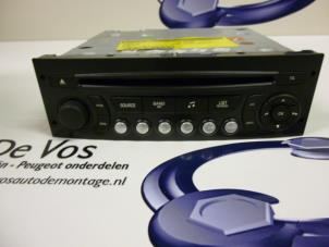 Gebruikte Radio CD Speler Citroen DS3 (SA) 1.6 e-HDi Prijs € 50,00 Margeregeling aangeboden door De Vos Autodemontagebedrijf