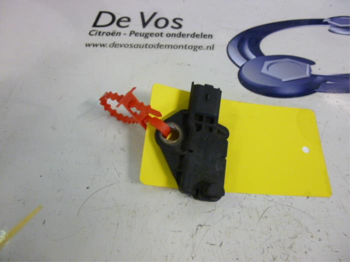 Gebruikte BDP Sensor Peugeot 407 (6D) 2.0 HDiF 16V Prijs € 15,00 Margeregeling aangeboden door De Vos Onderdelen