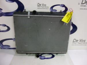 Gebruikte Radiateur Citroen C4 Berline (LC) 2.0 HDi 16V 138 Prijs € 55,00 Margeregeling aangeboden door De Vos Onderdelen