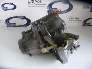 Gebruikte Versnellingsbak Peugeot 207/207+ (WA/WC/WM) 1.6 16V GT THP Prijs € 450,00 Margeregeling aangeboden door De Vos Onderdelen