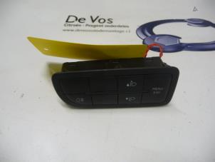 Gebruikte Schakelaar Citroen Nemo (AA) 1.3 HDi 75 Prijs € 25,00 Margeregeling aangeboden door De Vos Onderdelen
