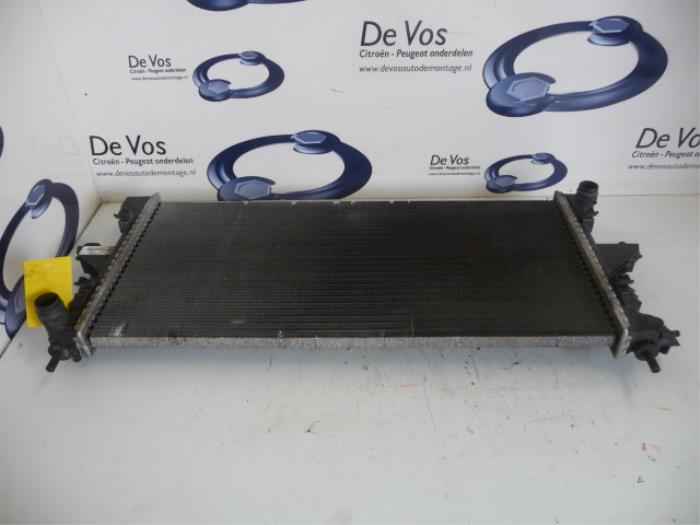 Gebruikte Radiateur Citroen Jumper Prijs € 80,00 Margeregeling aangeboden door De Vos Onderdelen