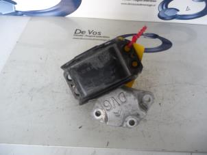 Gebruikte Motorrubber Peugeot 3008 I (0U/HU) 1.6 HDiF 16V Prijs € 55,00 Margeregeling aangeboden door De Vos Onderdelen