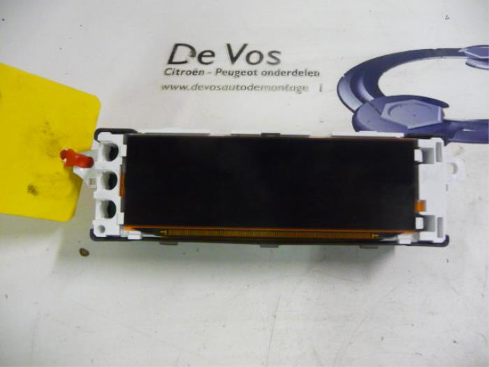 Gebruikte Display Interieur Peugeot 207/207+ (WA/WC/WM) 1.4 16V Vti Prijs € 70,00 Margeregeling aangeboden door De Vos Onderdelen