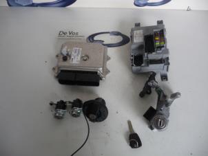 Gebruikte Computer Motormanagement Citroen Nemo (AA) 1.3 HDi 75 Prijs € 350,00 Margeregeling aangeboden door De Vos Onderdelen