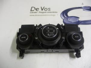 Gebruikte Chaufage Bedieningspaneel Citroen C3 Picasso (SH) 1.6 HDi 16V Prijs € 90,00 Margeregeling aangeboden door De Vos Autodemontagebedrijf