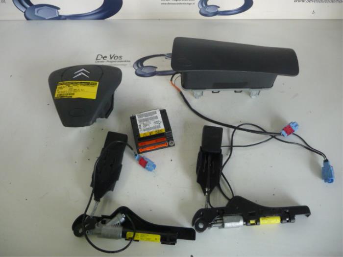 Gebruikte Airbag Set + Module Citroen C2 (JM) 1.4 Prijs € 350,00 Margeregeling aangeboden door De Vos Onderdelen