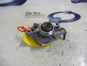 Gebruikte Vacuumpomp Rembekrachtiging Peugeot Bipper Prijs € 45,00 Margeregeling aangeboden door De Vos Autodemontagebedrijf
