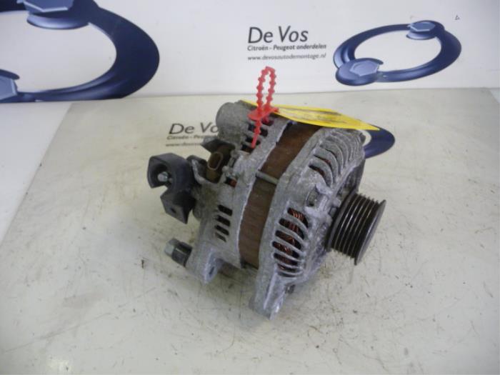Gebruikte Dynamo Citroen C4 Picasso (UD/UE/UF) 1.8 16V Prijs € 55,00 Margeregeling aangeboden door De Vos Onderdelen