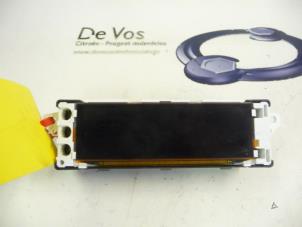 Gebruikte Display Interieur Citroen Berlingo 1.6 Hdi 16V 90 Prijs € 55,00 Margeregeling aangeboden door De Vos Onderdelen