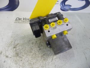 Gebruikte ABS Pomp Citroen C5 Prijs € 160,00 Margeregeling aangeboden door De Vos Onderdelen