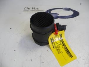Gebruikte Luchthoeveelheidsmeter Peugeot Bipper (AA) 1.3 HDI Prijs € 80,00 Margeregeling aangeboden door De Vos Onderdelen