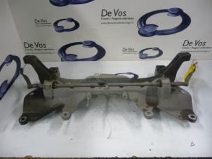 Gebruikte Subframe Peugeot Bipper (AA) 1.3 HDI Prijs € 135,00 Margeregeling aangeboden door De Vos Onderdelen