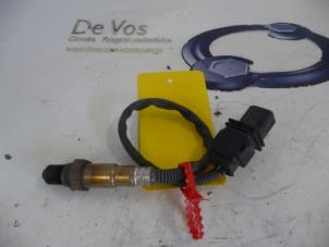 Gebruikte Lambda Sonde Peugeot 3008 Prijs € 55,00 Margeregeling aangeboden door De Vos Onderdelen