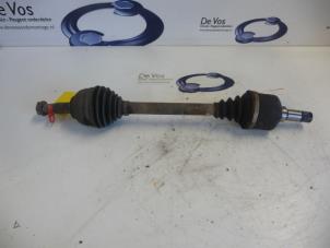 Gebruikte Aandrijfas links-voor Citroen C5 Prijs € 80,00 Margeregeling aangeboden door De Vos Onderdelen
