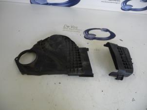 Gebruikte Distributiedeksel Peugeot Partner Prijs € 20,00 Margeregeling aangeboden door De Vos Onderdelen