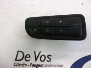 Gebruikte Schakelaar Citroen Nemo (AA) 1.4 HDi 70 Prijs € 25,00 Margeregeling aangeboden door De Vos Onderdelen