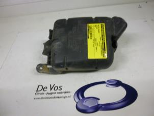 Gebruikte Relais Houder Citroen Nemo (AA) 1.4 HDi 70 Prijs € 20,00 Margeregeling aangeboden door De Vos Onderdelen