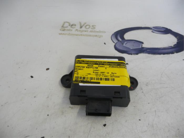 Gebruikte Computer roetfilter Peugeot 607 Prijs € 45,00 Margeregeling aangeboden door De Vos Onderdelen