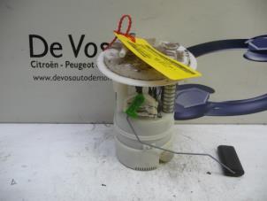Gebruikte Brandstofpomp Elektrisch Peugeot 308 (4A/C) 1.4 VTI 16V Prijs € 70,00 Margeregeling aangeboden door De Vos Autodemontagebedrijf