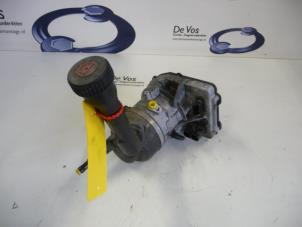 Gebruikte Servopomp Peugeot 308 Prijs € 150,00 Margeregeling aangeboden door De Vos Onderdelen