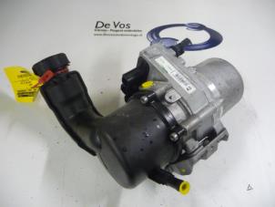 Gebruikte Pomp Servo Peugeot 508 Prijs € 250,00 Margeregeling aangeboden door De Vos Onderdelen