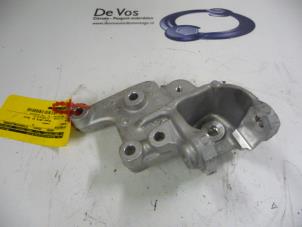 Gebruikte Motorsteun Peugeot 508 Prijs € 30,00 Margeregeling aangeboden door De Vos Onderdelen