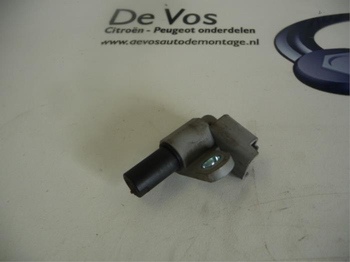 Gebruikte Nokkenas Sensor Peugeot 3008 I (0U/HU) 2.0 HDiF 16V Prijs € 10,00 Margeregeling aangeboden door De Vos Onderdelen