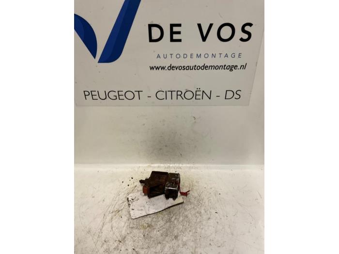 Gebruikte Diversen Citroen XM (Y3) 2.0 i Prijs € 45,00 Margeregeling aangeboden door De Vos Onderdelen