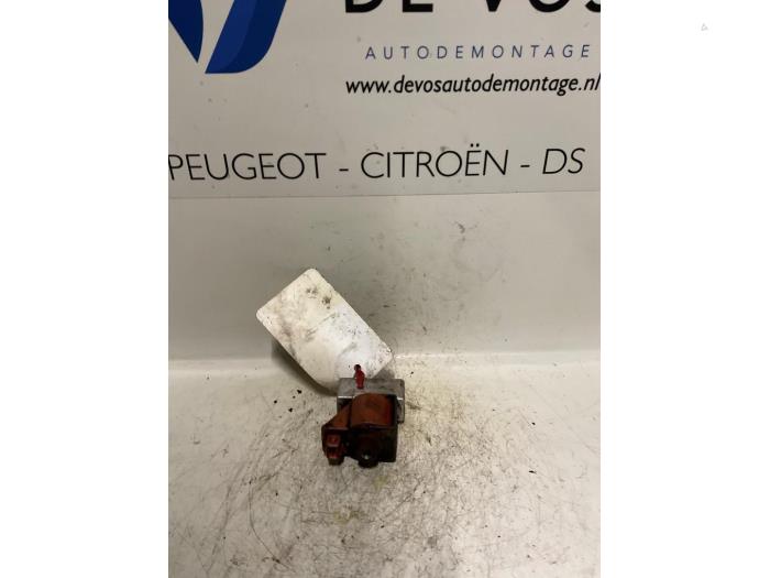 Gebruikte Diversen Citroen XM (Y3) 2.0 i Prijs € 45,00 Margeregeling aangeboden door De Vos Onderdelen
