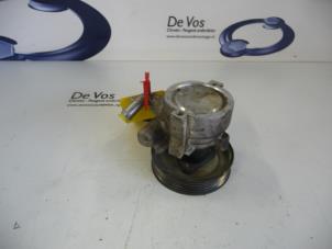 Gebruikte Pomp Servo Citroen Nemo Prijs € 100,00 Margeregeling aangeboden door De Vos Onderdelen