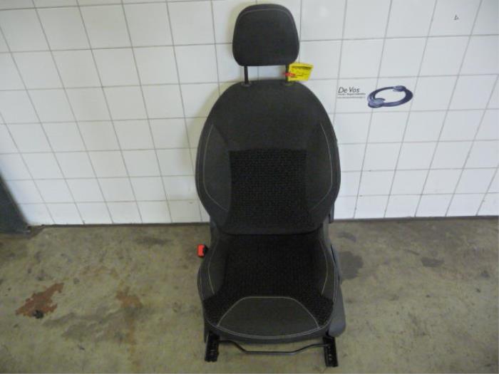 Gebruikte Citroen C3 Stoel links 8846VF De Vos Citroen C3 Stoelen links voorraad | Onderdelenlijn.nl