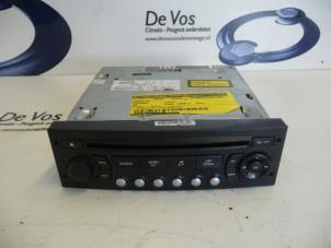 Gebruikte Radio CD Speler Citroen C8 (EA/EB) 2.0 HPi 16V Prijs € 50,00 Margeregeling aangeboden door De Vos Autodemontagebedrijf