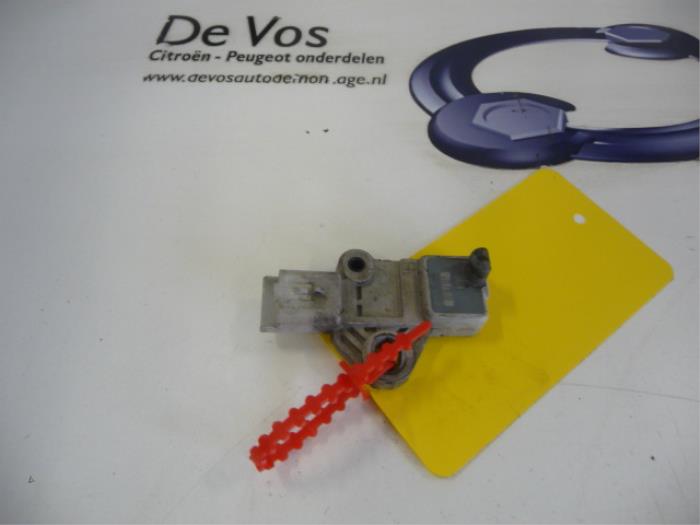 BDP Sensor van een Peugeot Expert 2012