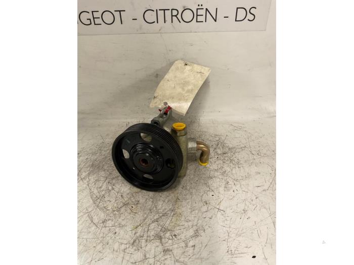 Gebruikte Stuurpomp Citroen Xsara (N1) 2.0i GLX 16V Prijs € 70,00 Margeregeling aangeboden door De Vos Onderdelen