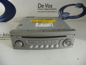 Gebruikte Radio CD Speler Citroen C3 Picasso (SH) 1.6 16V VTI 120 Prijs € 80,00 Margeregeling aangeboden door De Vos Autodemontagebedrijf