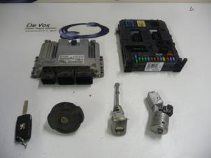 Gebruikte Computer Motormanagement Peugeot 3008 Prijs € 350,00 Margeregeling aangeboden door De Vos Onderdelen