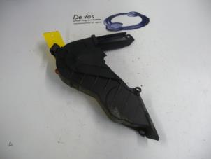 Gebruikte Distributiedeksel Peugeot Partner Prijs € 15,00 Margeregeling aangeboden door De Vos Onderdelen