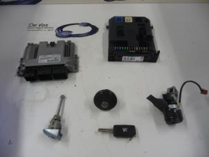 Gebruikte Computer Motormanagement Peugeot 207 Prijs € 350,00 Margeregeling aangeboden door De Vos Onderdelen