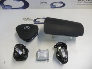 Gebruikte Airbag Set + Module Citroen Nemo Prijs € 650,00 Margeregeling aangeboden door De Vos Autodemontagebedrijf