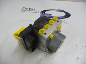 Gebruikte ABS Pomp Citroen Nemo Prijs € 250,00 Margeregeling aangeboden door De Vos Onderdelen