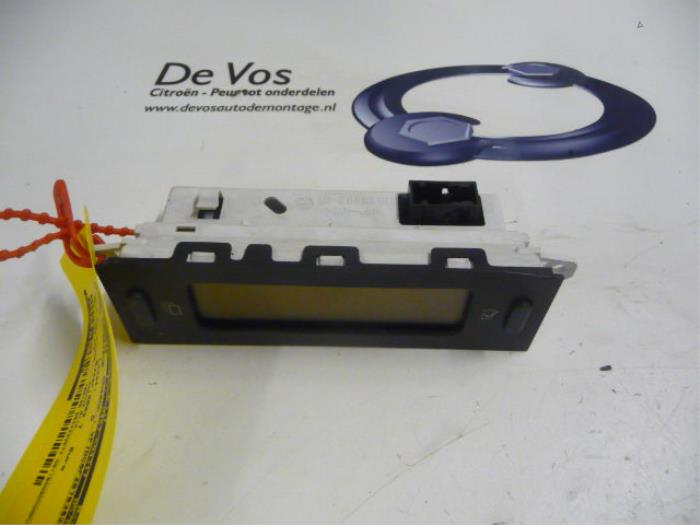 Gebruikte Display Interieur Citroen C5 I Berline (DC) 1.8 16V Prijs € 55,00 Margeregeling aangeboden door De Vos Onderdelen